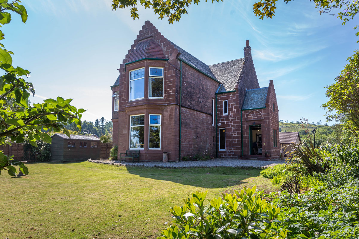 Carrick Lodge Guest House